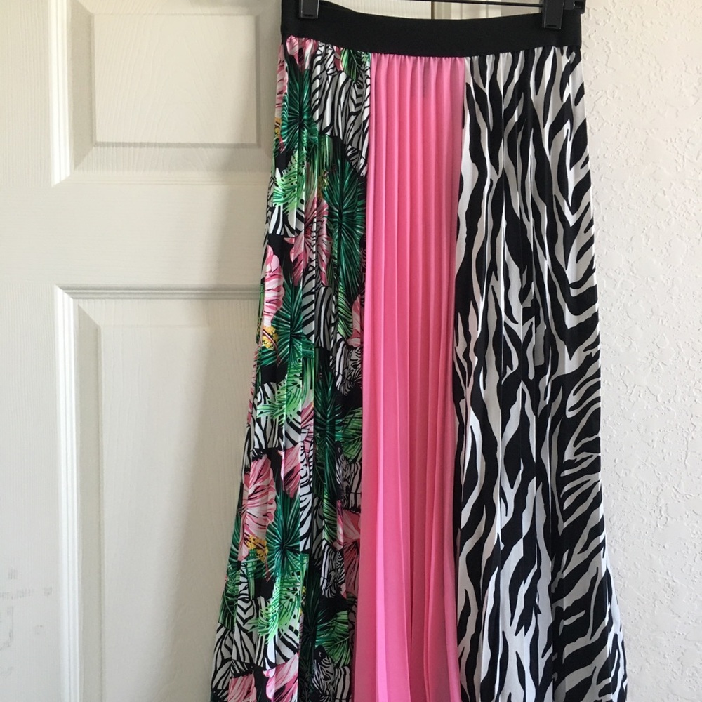Pleated midi skirt,size XS